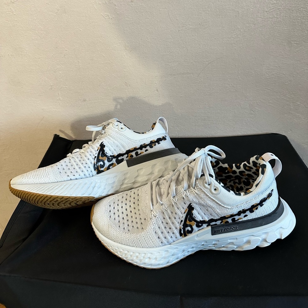 Nike React  Flyknit
